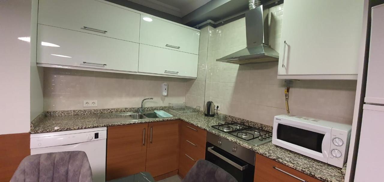 Center Apartment Istanbul Bagian luar foto