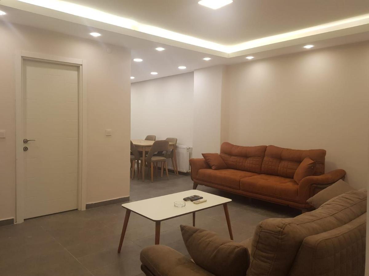 Center Apartment Istanbul Bagian luar foto