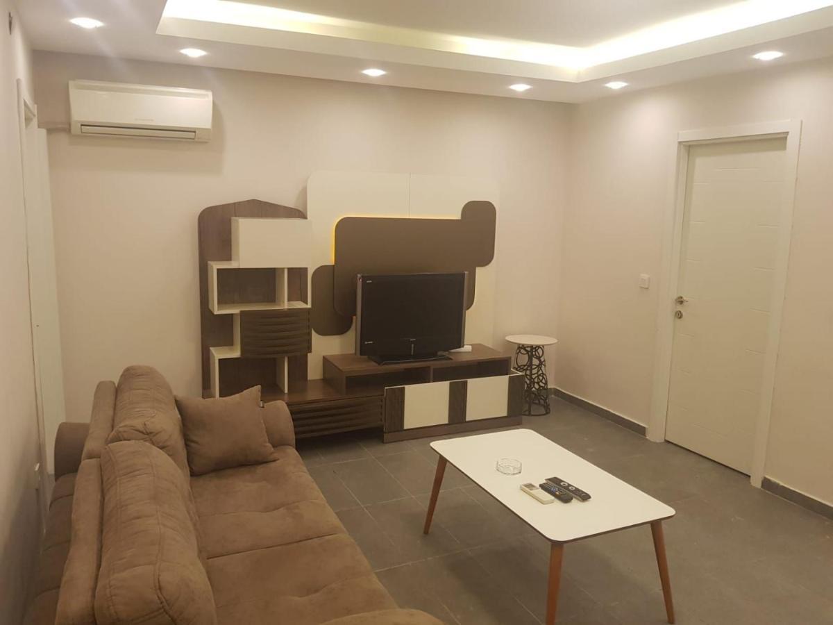 Center Apartment Istanbul Bagian luar foto