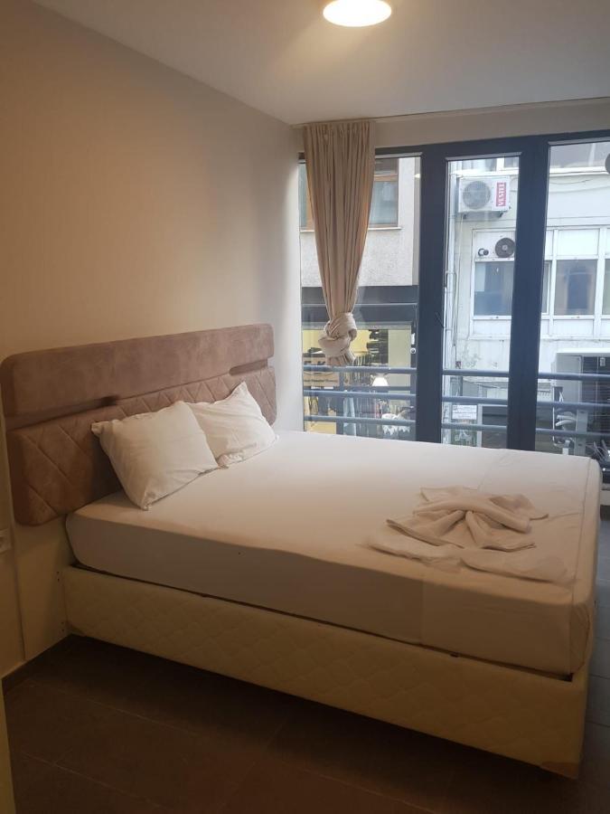 Center Apartment Istanbul Bagian luar foto